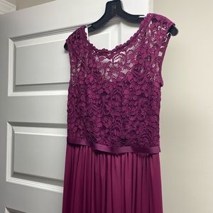 David’s bridal bridesmaid dress! Worn once. Size 6